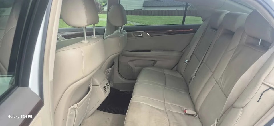 2008 Toyota Avalon 3rd Gen - Image 5 of 8