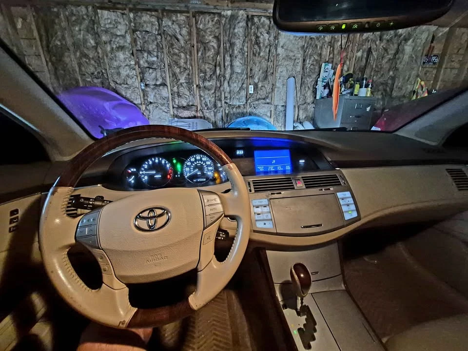 2008 Toyota Avalon 3rd Gen - Image 8 of 15