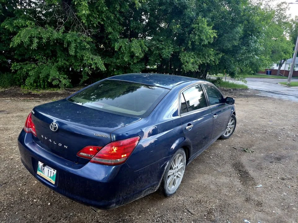 2008 Toyota Avalon 3rd Gen - Image 4 of 15