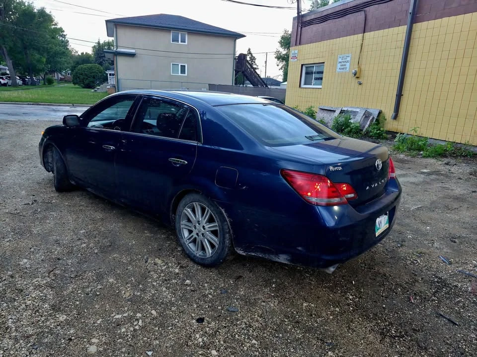 2008 Toyota Avalon 3rd Gen - Image 5 of 15