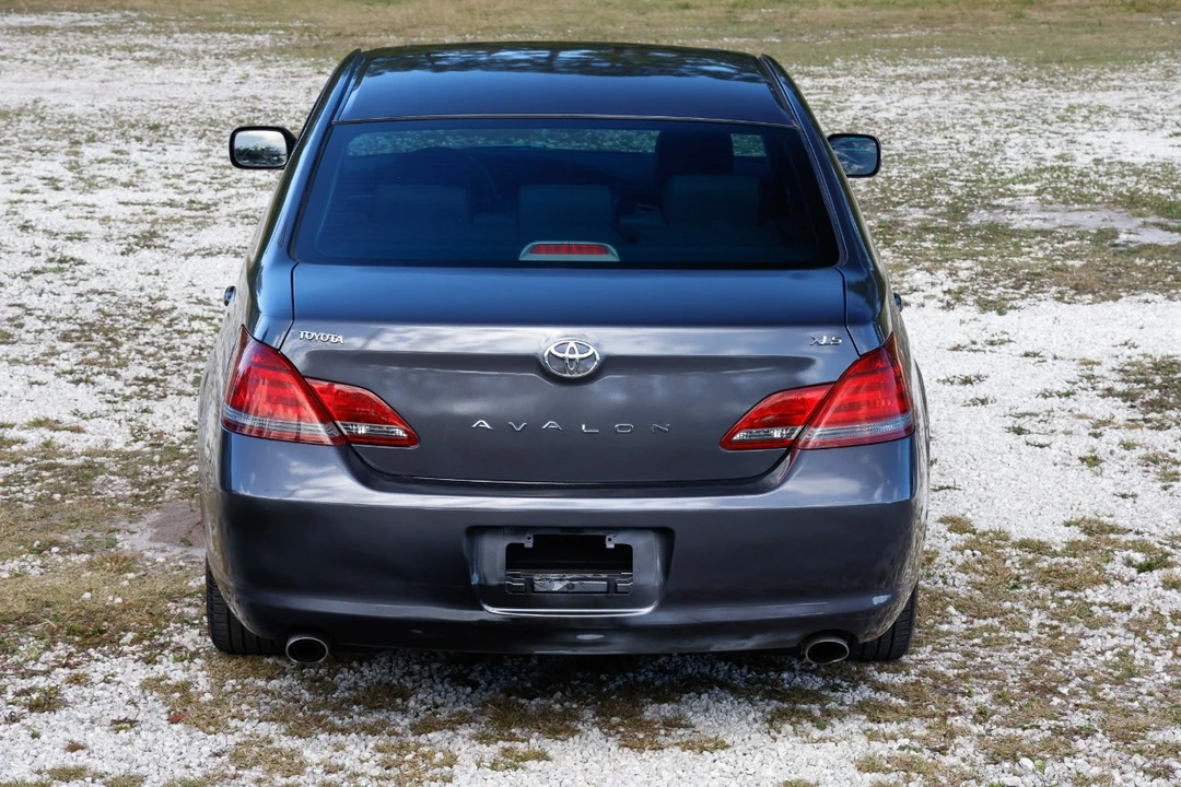2008 Toyota Avalon 3rd Gen - Image 9 of 12