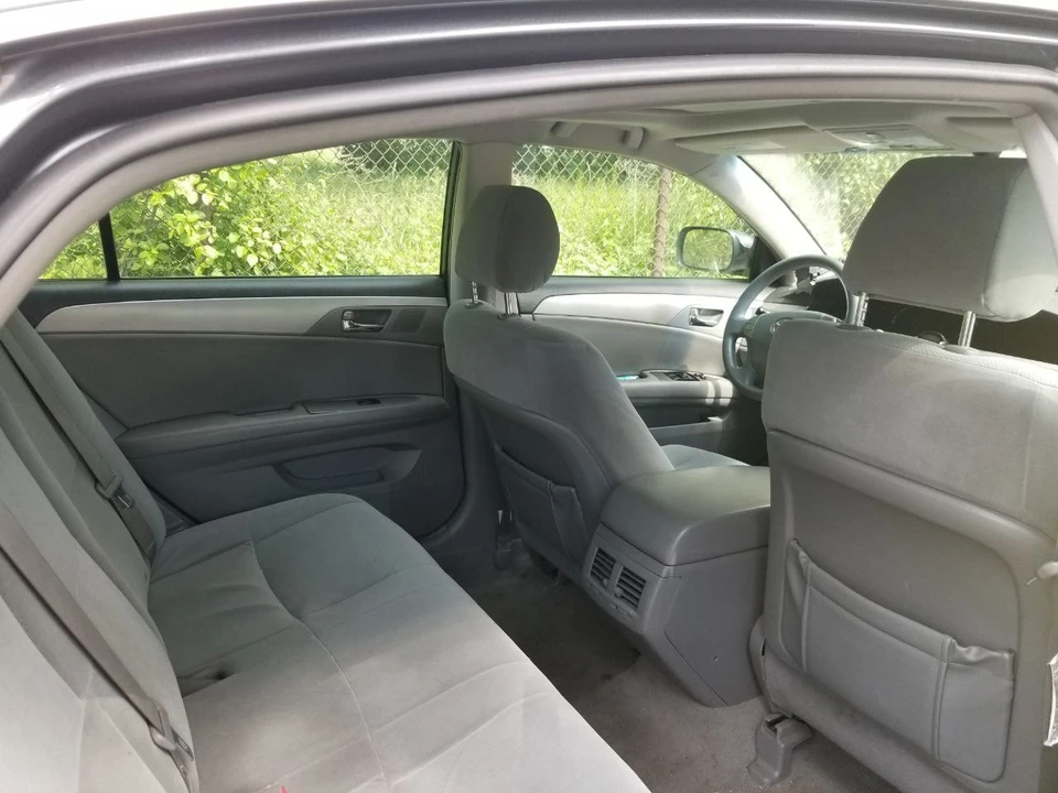 2008 Toyota Avalon 3rd Gen - Image 5 of 9