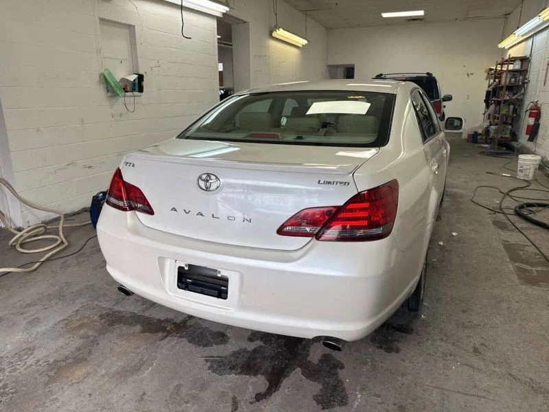 2008 Toyota Avalon 2nd Gen - Image 7 of 12