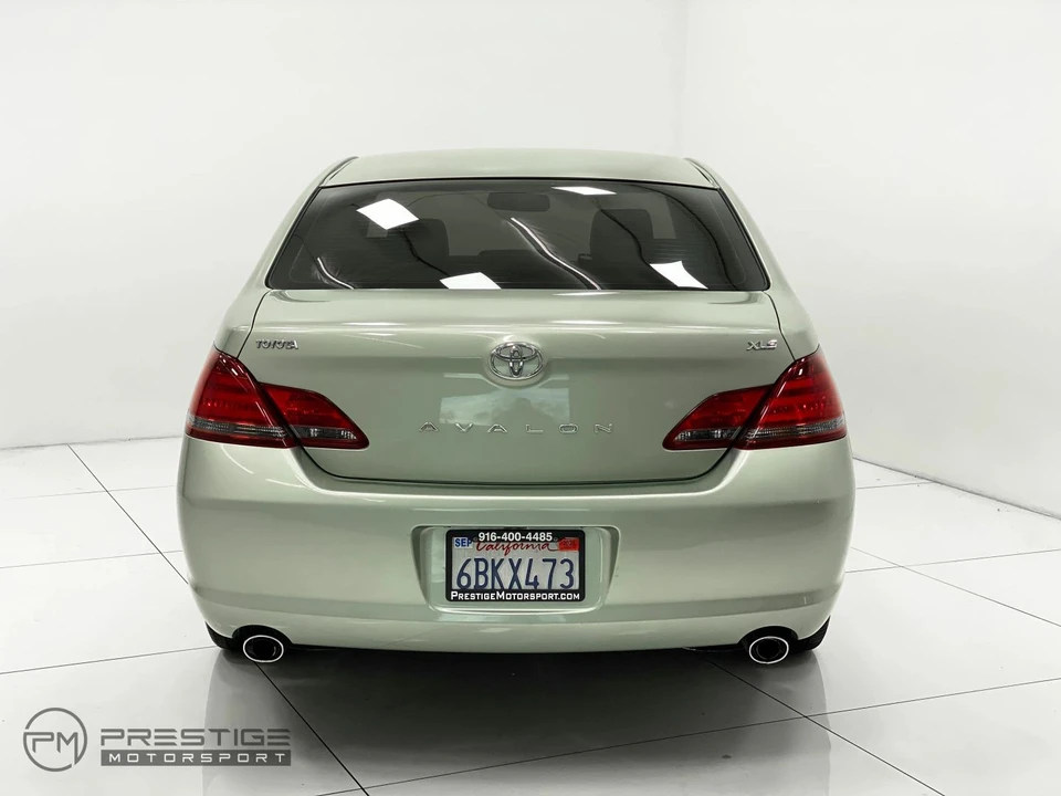 2008 Toyota Avalon 3rd Gen - Image 5 of 21