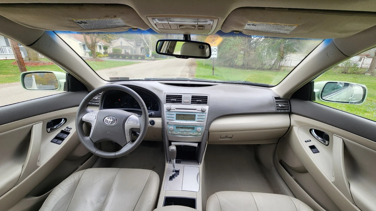 2008 Toyota Camry 6th Gen - Image 15 of 20