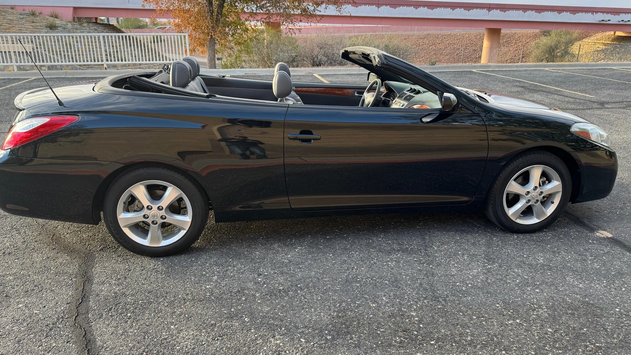 2008 Toyota Solara 2nd Gen - Image 11 of 31