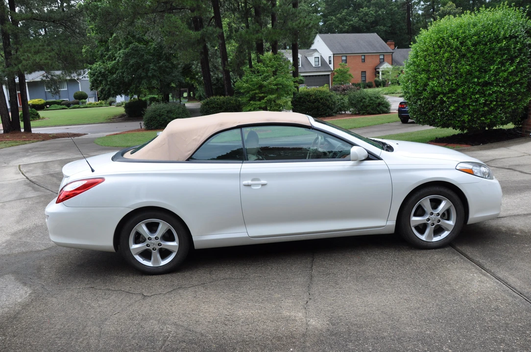 2008 Toyota Solara 2nd Gen - Image 16 of 21