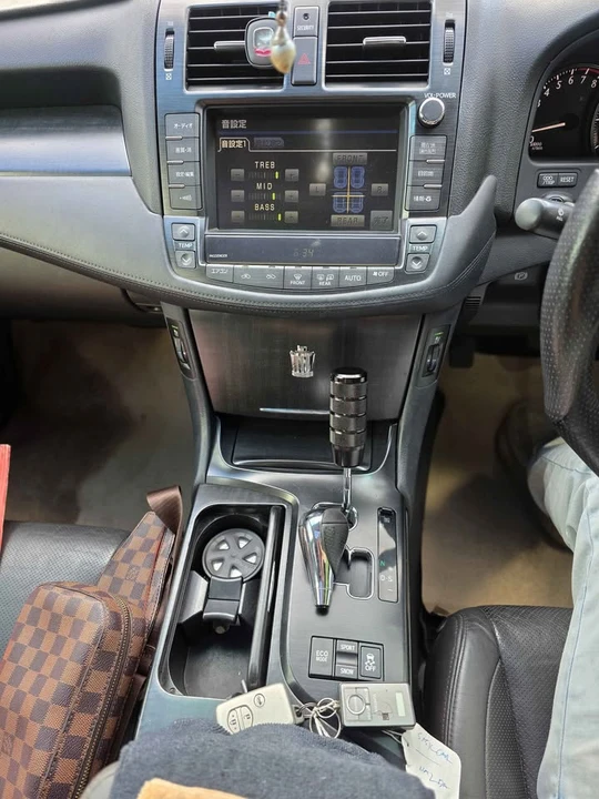 2008 Toyota Crown 12th Gen - Image 11 of 16