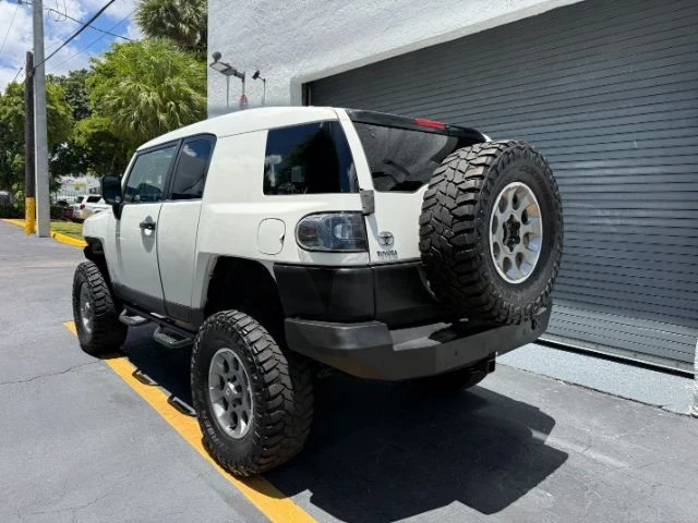2008 Toyota FJ Cruiser - Image 3 of 20