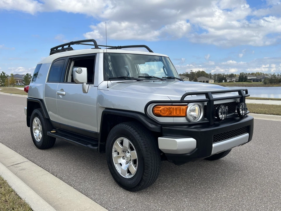 2008 Toyota FJ Cruiser - Image 3 of 21