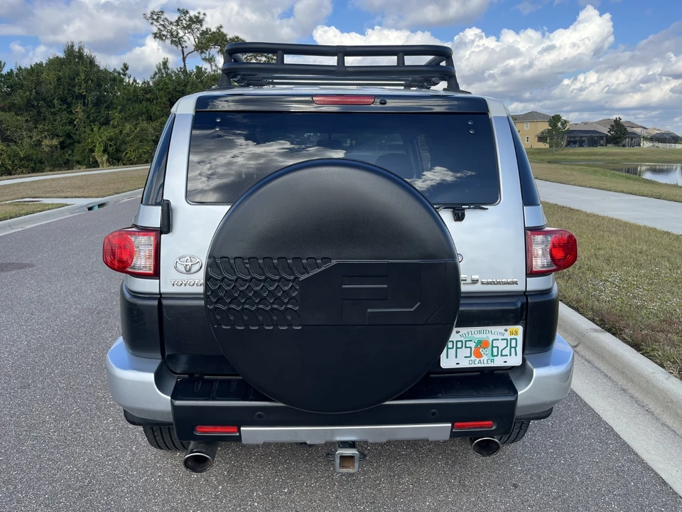 2008 Toyota FJ Cruiser - Image 8 of 21