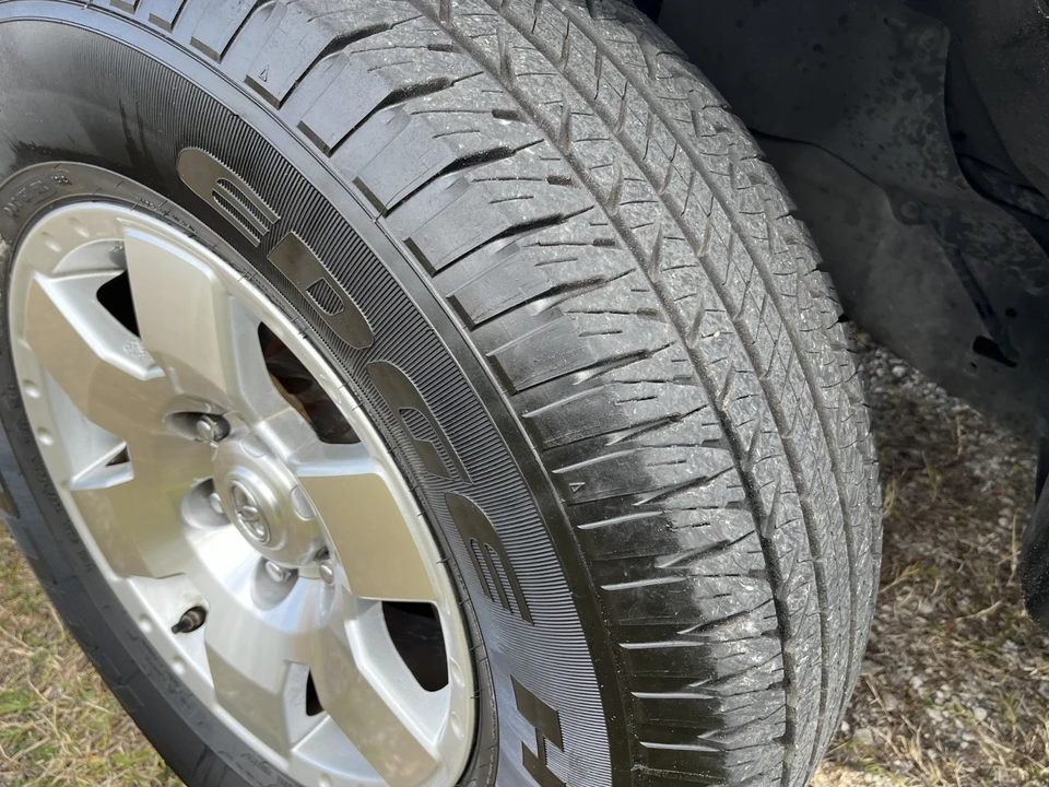 2008 Toyota FJ Cruiser - Image 14 of 21