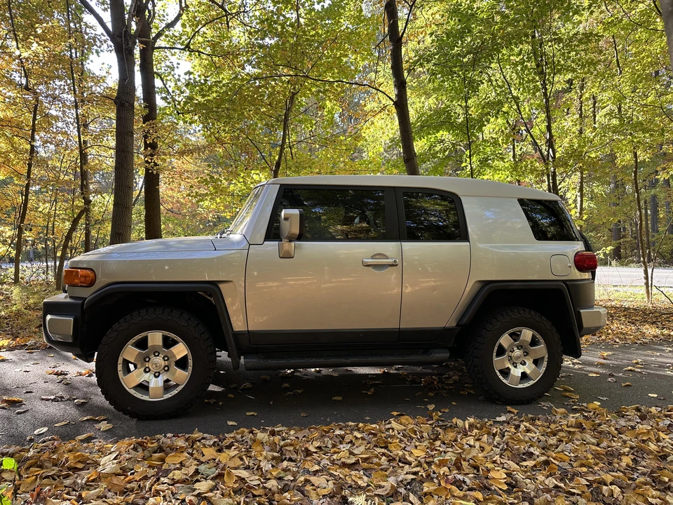 2008 Toyota FJ Cruiser - Image 13 of 31