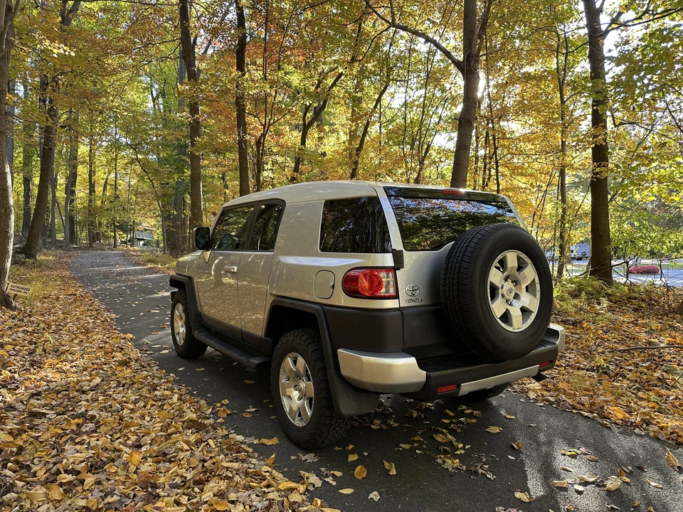 2008 Toyota FJ Cruiser - Image 18 of 31