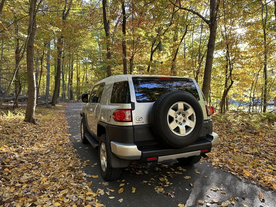 2008 Toyota FJ Cruiser - Image 19 of 31