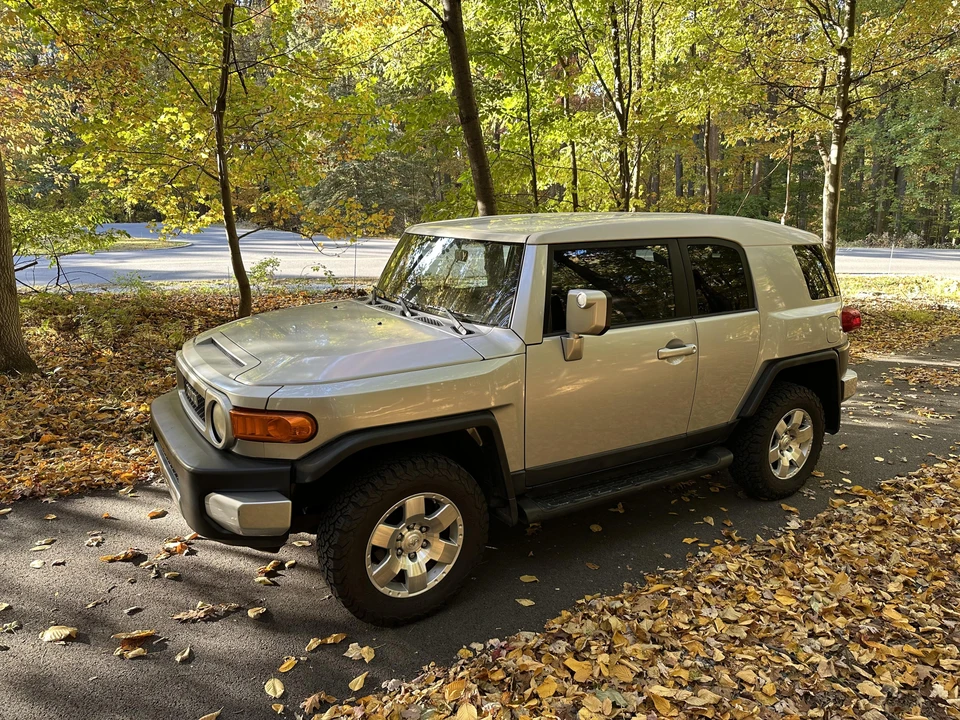 2008 Toyota FJ Cruiser - Image 11 of 31