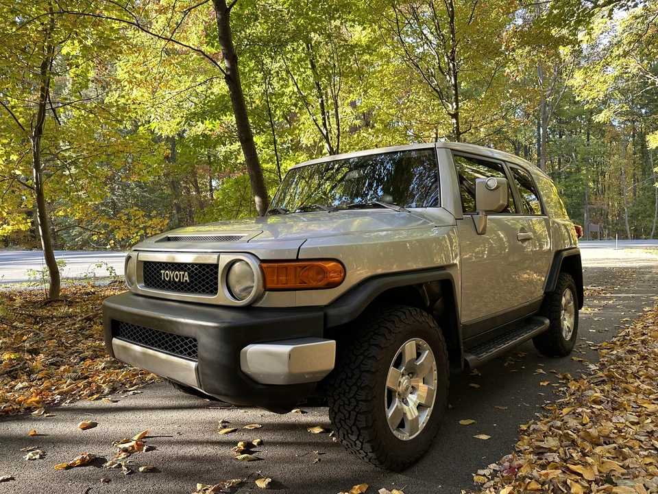 2008 Toyota FJ Cruiser - Image 9 of 31