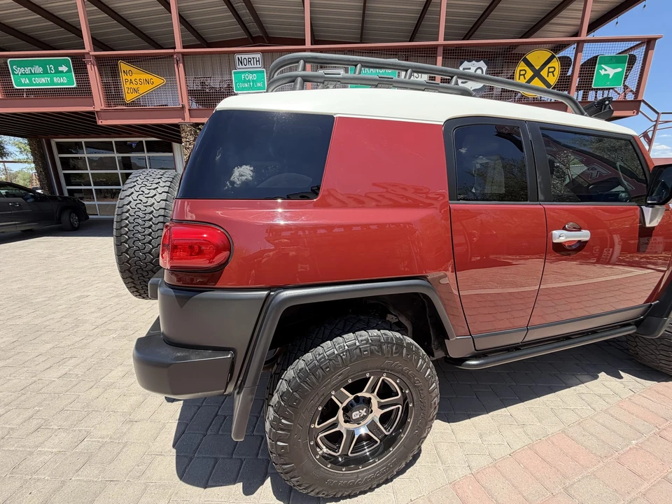 2008 Toyota FJ Cruiser - Image 21 of 31