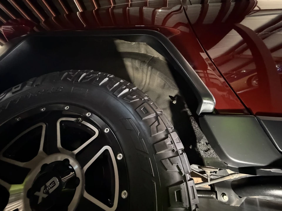 2008 Toyota FJ Cruiser - Image 29 of 31