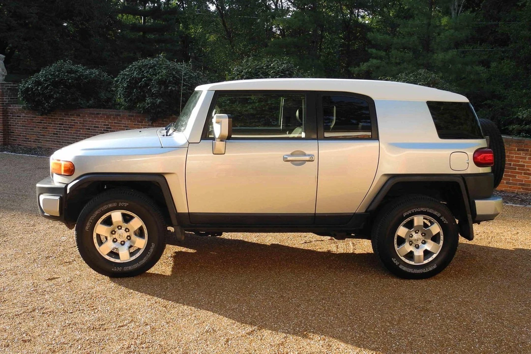 2008 Toyota FJ Cruiser - Image 3 of 6