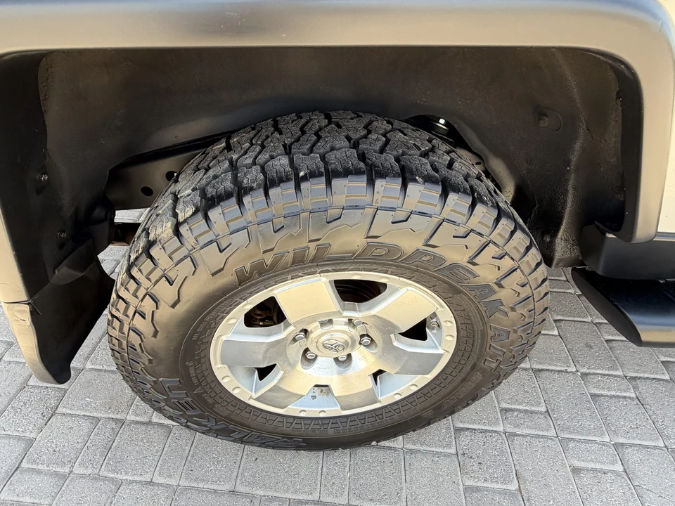 2008 Toyota FJ Cruiser - Image 25 of 31