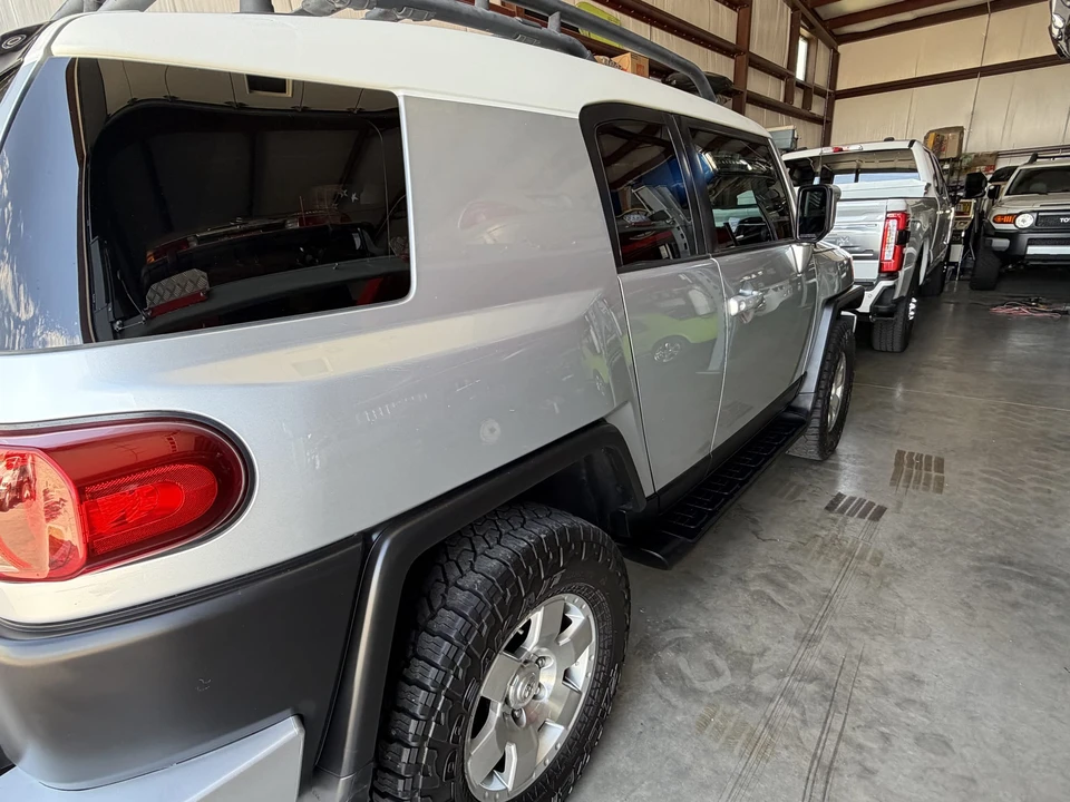 2008 Toyota FJ Cruiser - Image 21 of 31