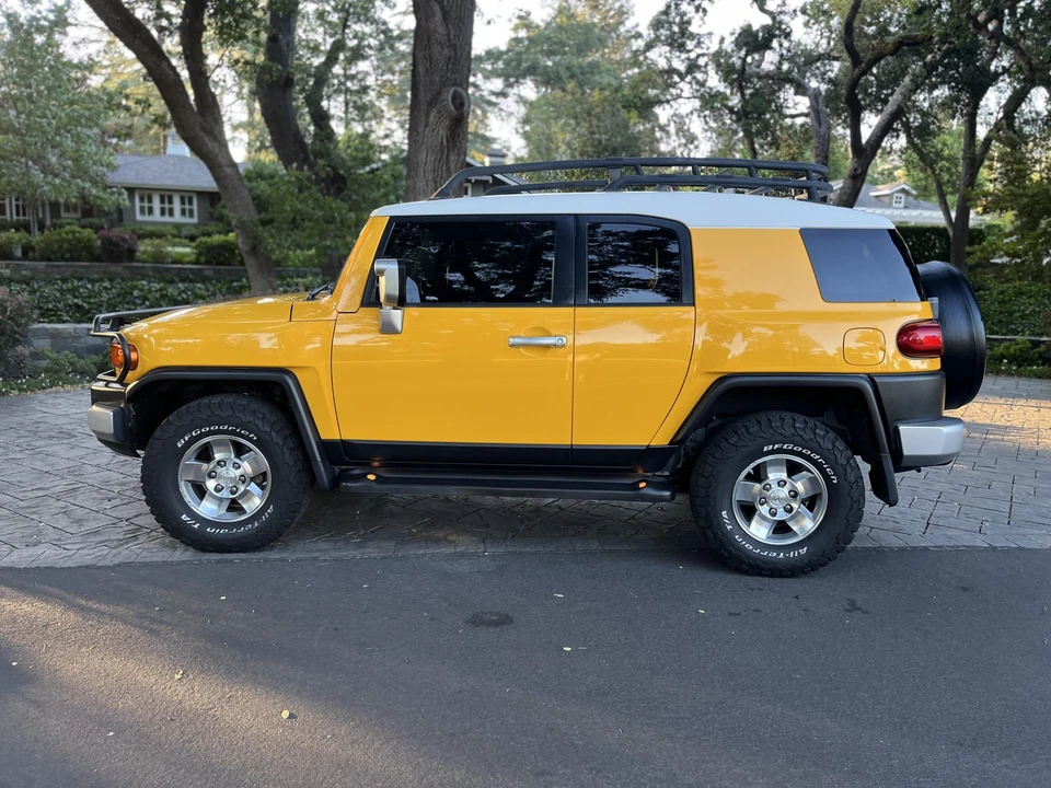 2008 Toyota FJ Cruiser - Image 12 of 31
