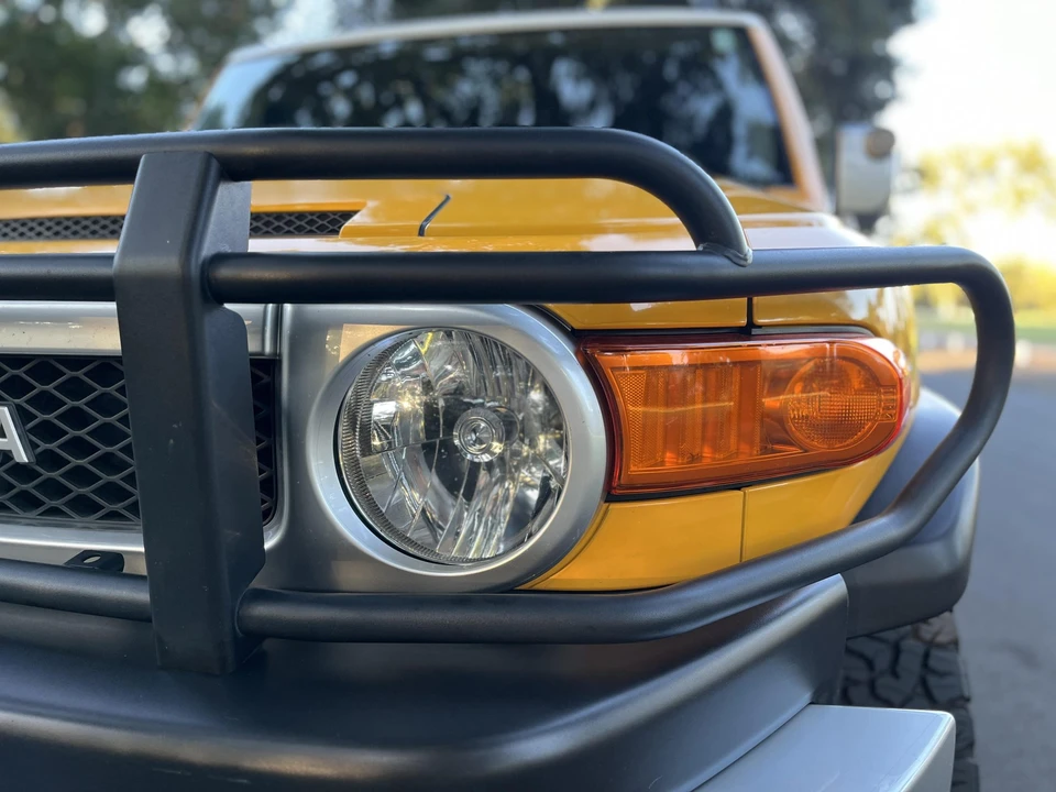 2008 Toyota FJ Cruiser - Image 25 of 31