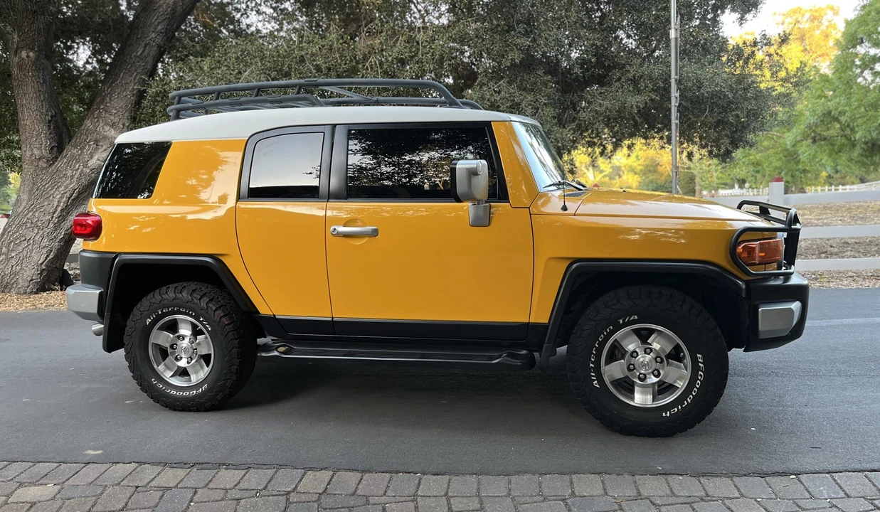 2008 Toyota FJ Cruiser - Image 6 of 31