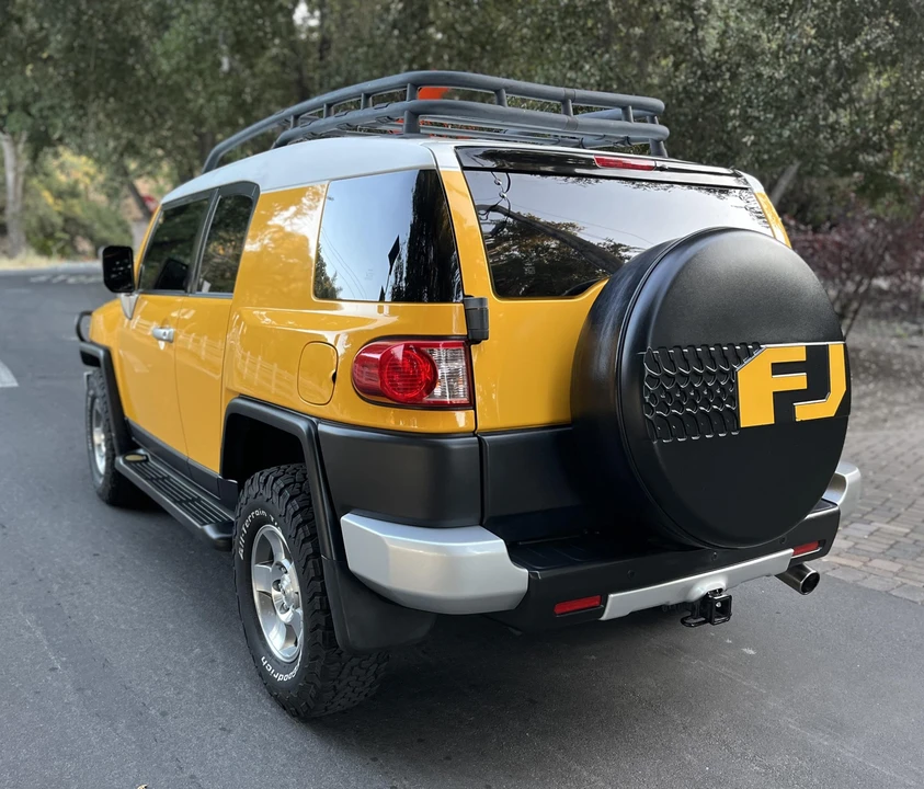 2008 Toyota FJ Cruiser - Image 10 of 31