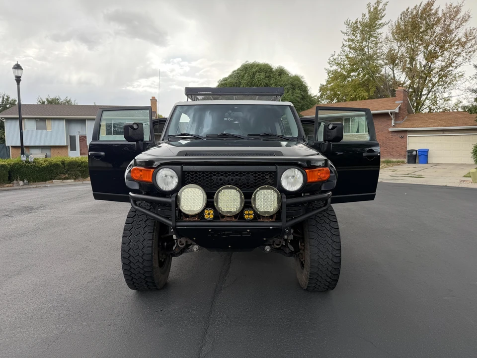 2008 Toyota FJ Cruiser - Image 12 of 31