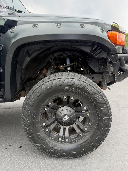 2008 Toyota FJ Cruiser - Image 15 of 31