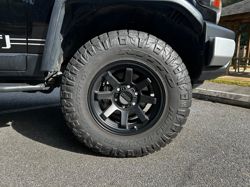 2008 Toyota FJ Cruiser - Image 31 of 31