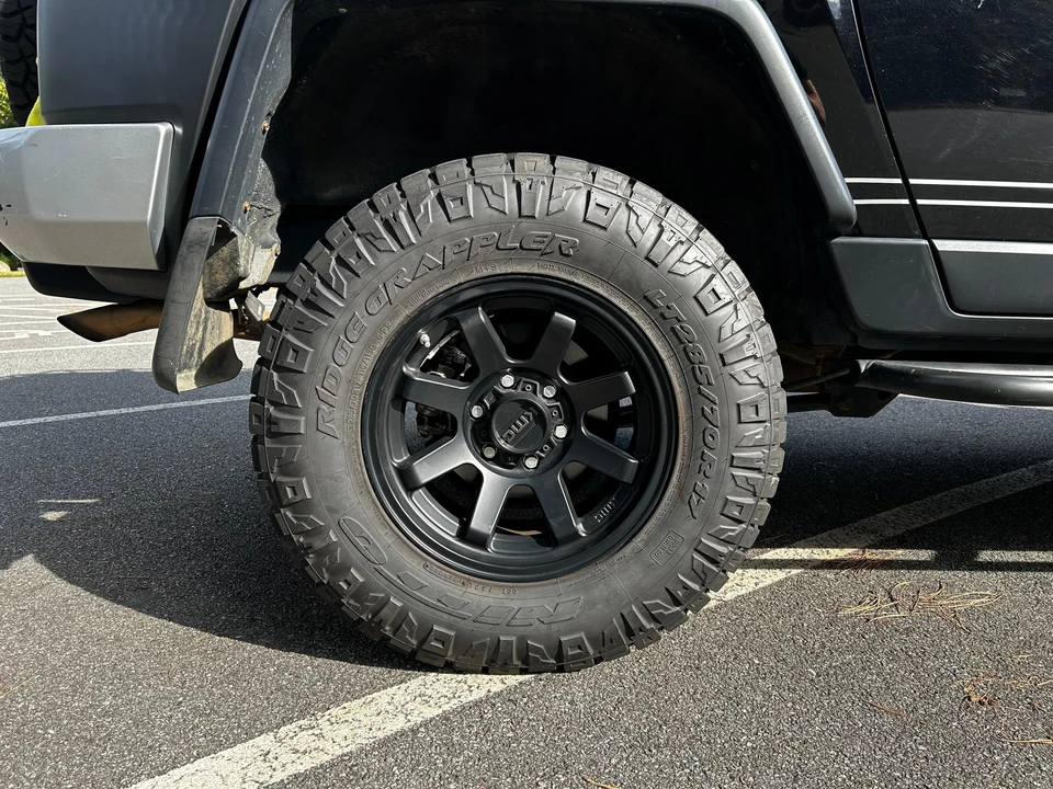 2008 Toyota FJ Cruiser - Image 30 of 31