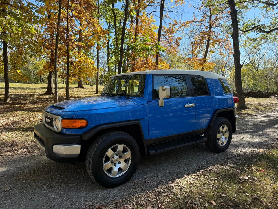 2008 Toyota FJ Cruiser - Image 8 of 31