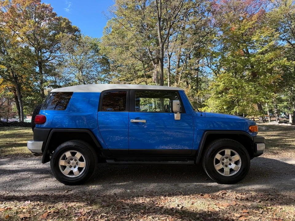 2008 Toyota FJ Cruiser - Image 12 of 31