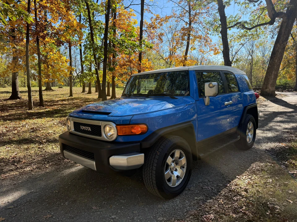 2008 Toyota FJ Cruiser - Image 7 of 31