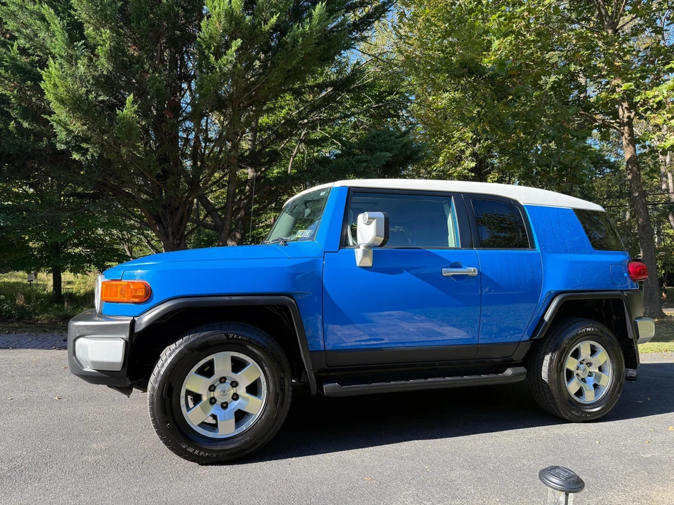 2008 Toyota FJ Cruiser - Image 17 of 31