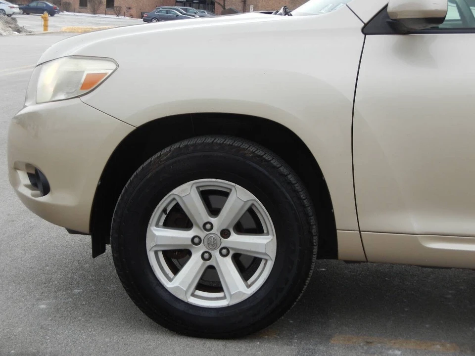 2008 Toyota Highlander - Image 9 of 21