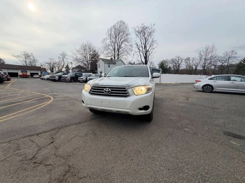 2008 Toyota Highlander - Image 2 of 12