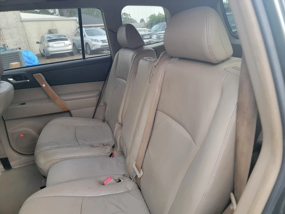 2008 Toyota Highlander - Image 10 of 12