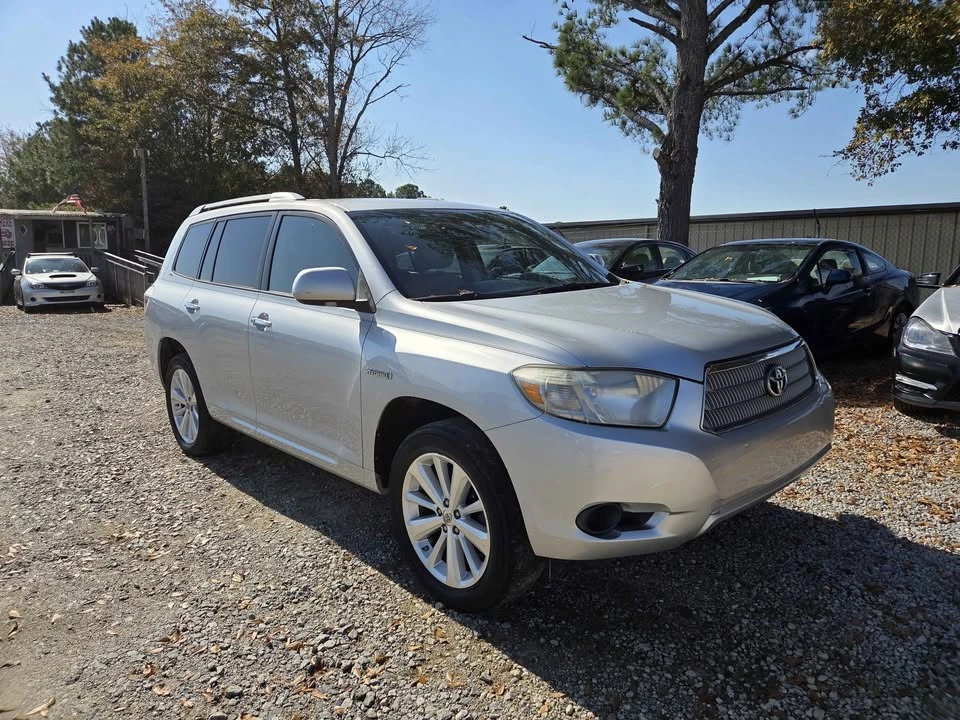 2008 Toyota Highlander - Image 2 of 11