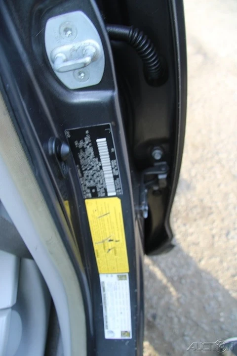 2008 Toyota Highlander - Image 11 of 21