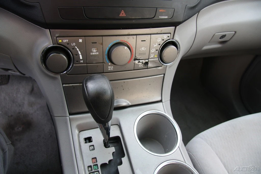 2008 Toyota Highlander - Image 18 of 21