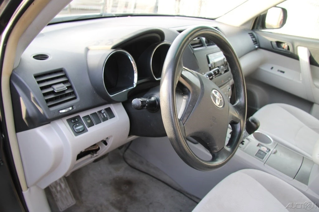 2008 Toyota Highlander - Image 14 of 21