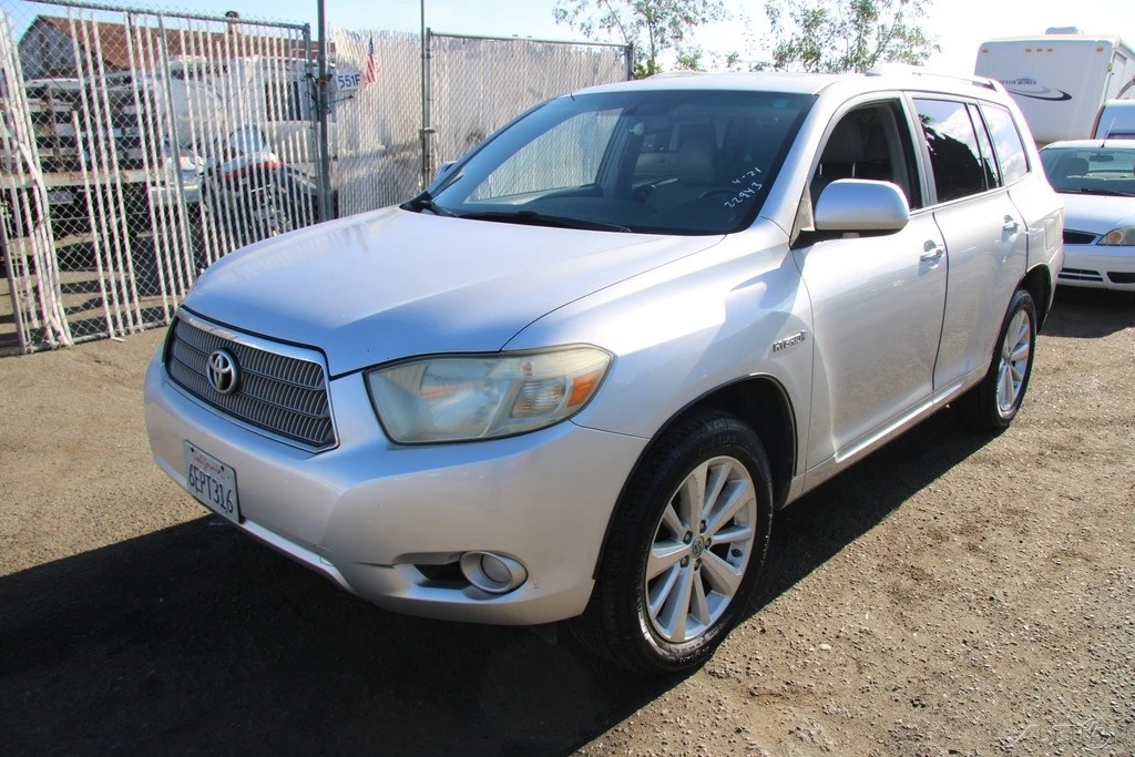 2008 Toyota Highlander - Image 2 of 24