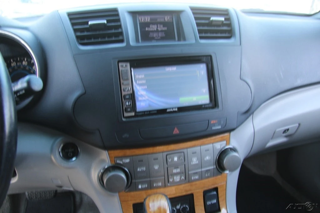 2008 Toyota Highlander - Image 18 of 24