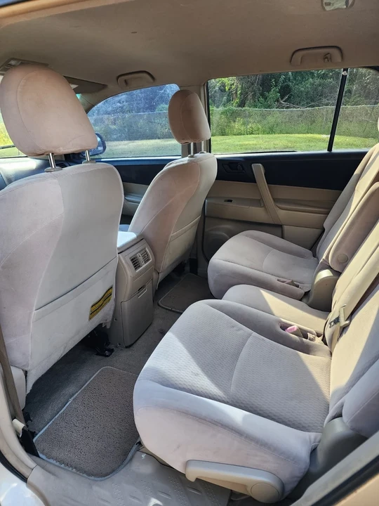 2008 Toyota Highlander - Image 16 of 19