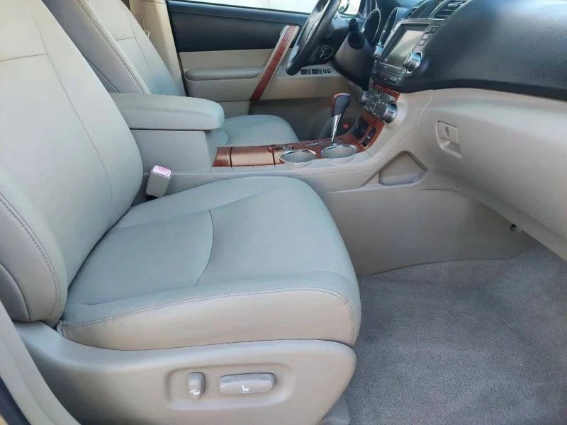 2008 Toyota Highlander - Image 7 of 12