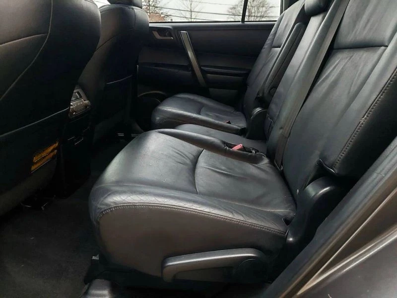 2008 Toyota Highlander - Image 8 of 12